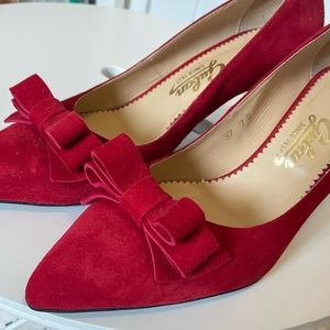 Gorgeous Red Suede Low Heel